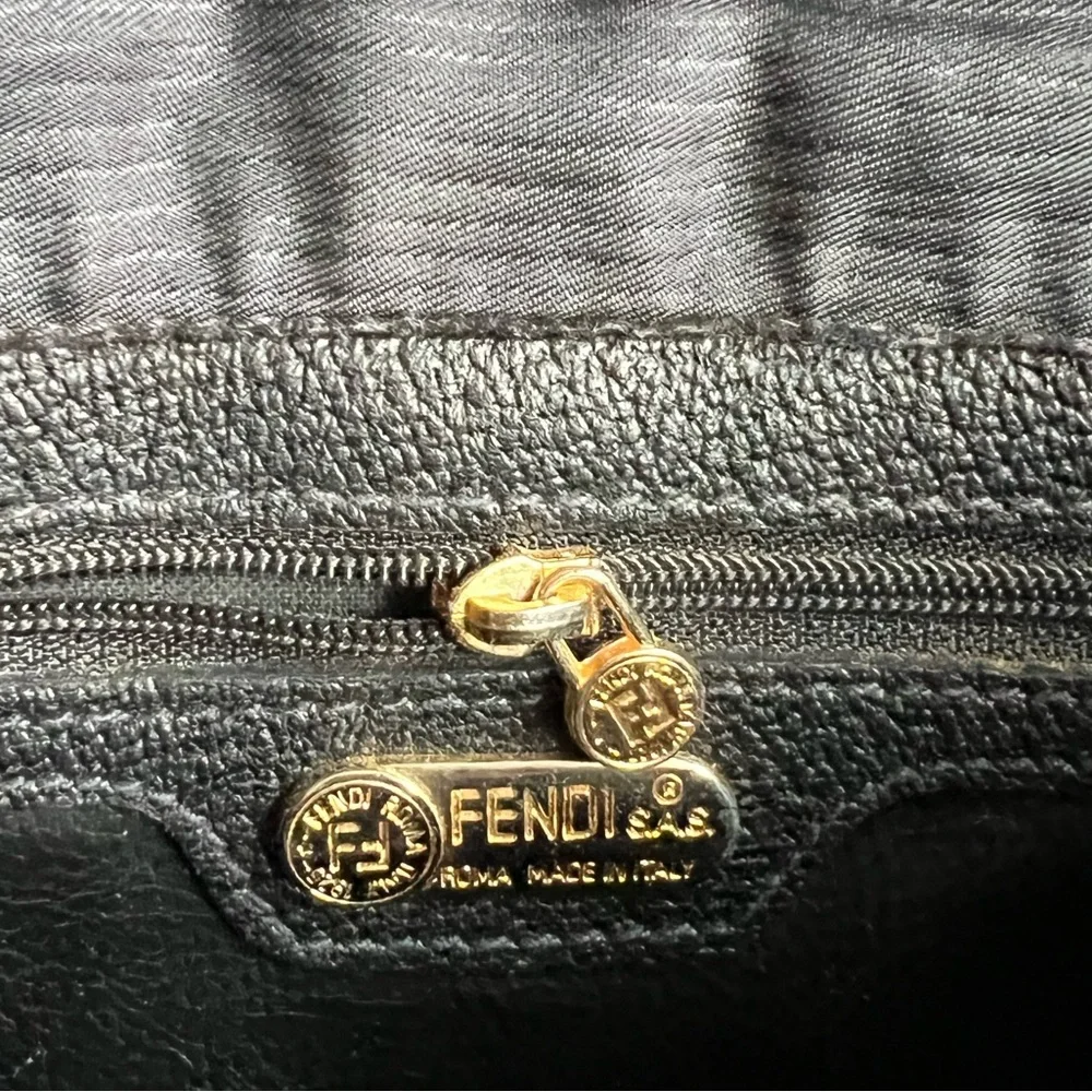 Fendi Vintage 1980s Black nylon crossbody